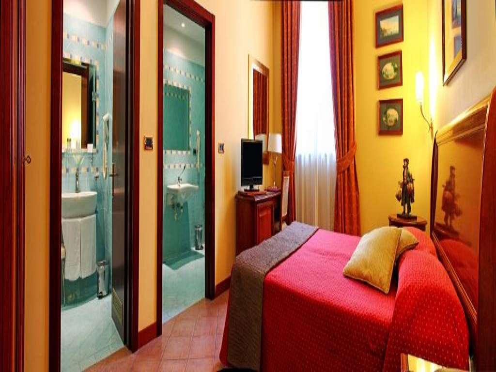Le Cheminee Business Hotel Napoli Værelse billede