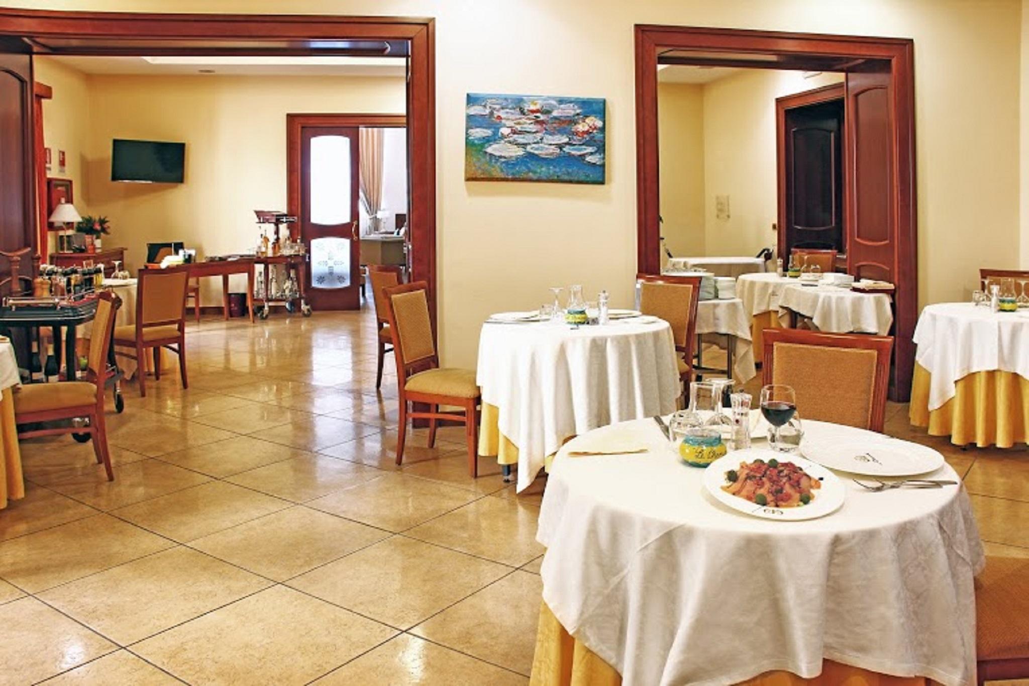 Le Cheminee Business Hotel Napoli Eksteriør billede