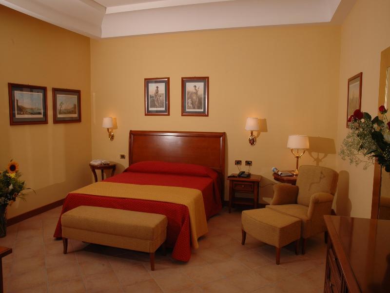 Le Cheminee Business Hotel Napoli Eksteriør billede