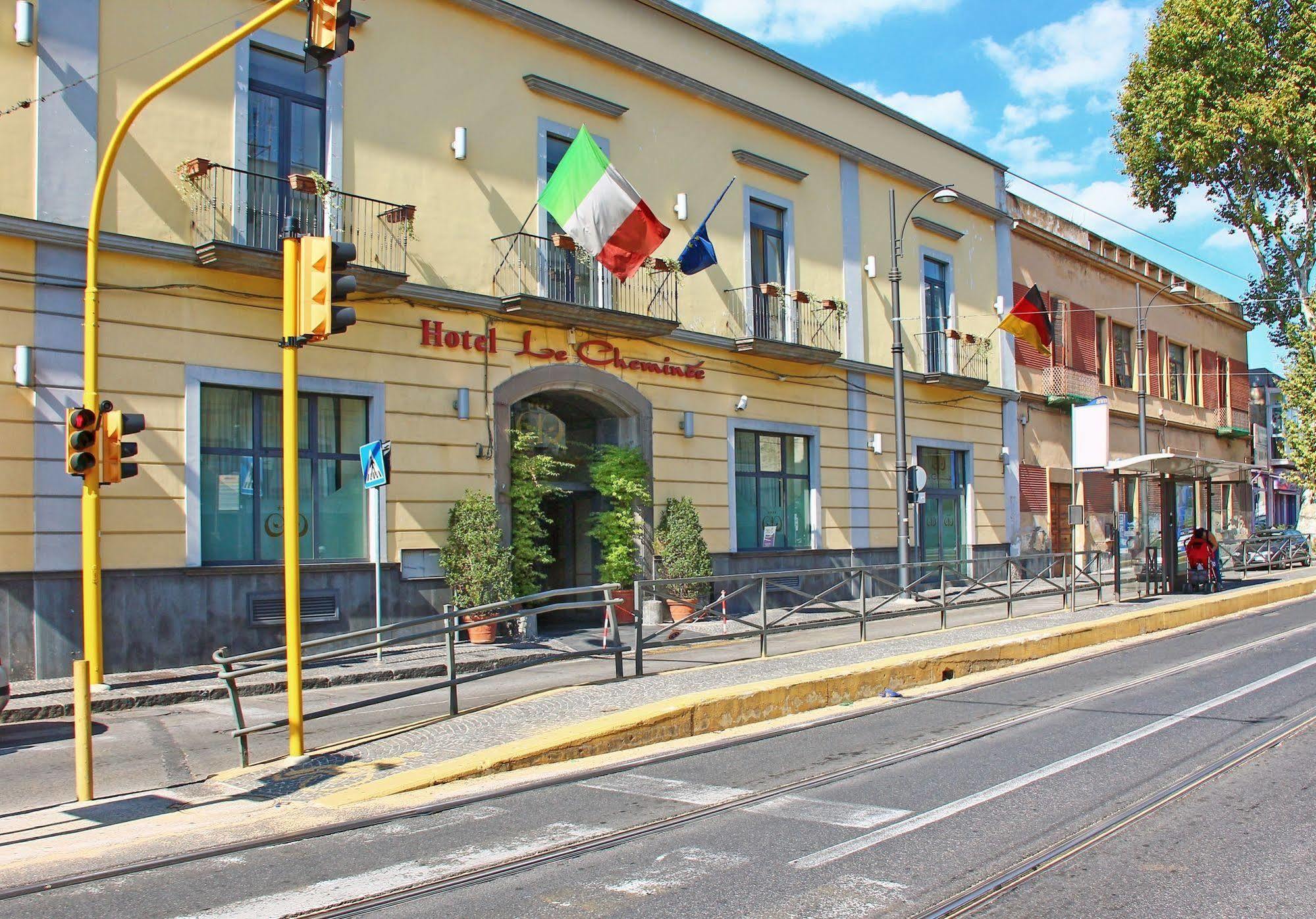 Le Cheminee Business Hotel Napoli Eksteriør billede
