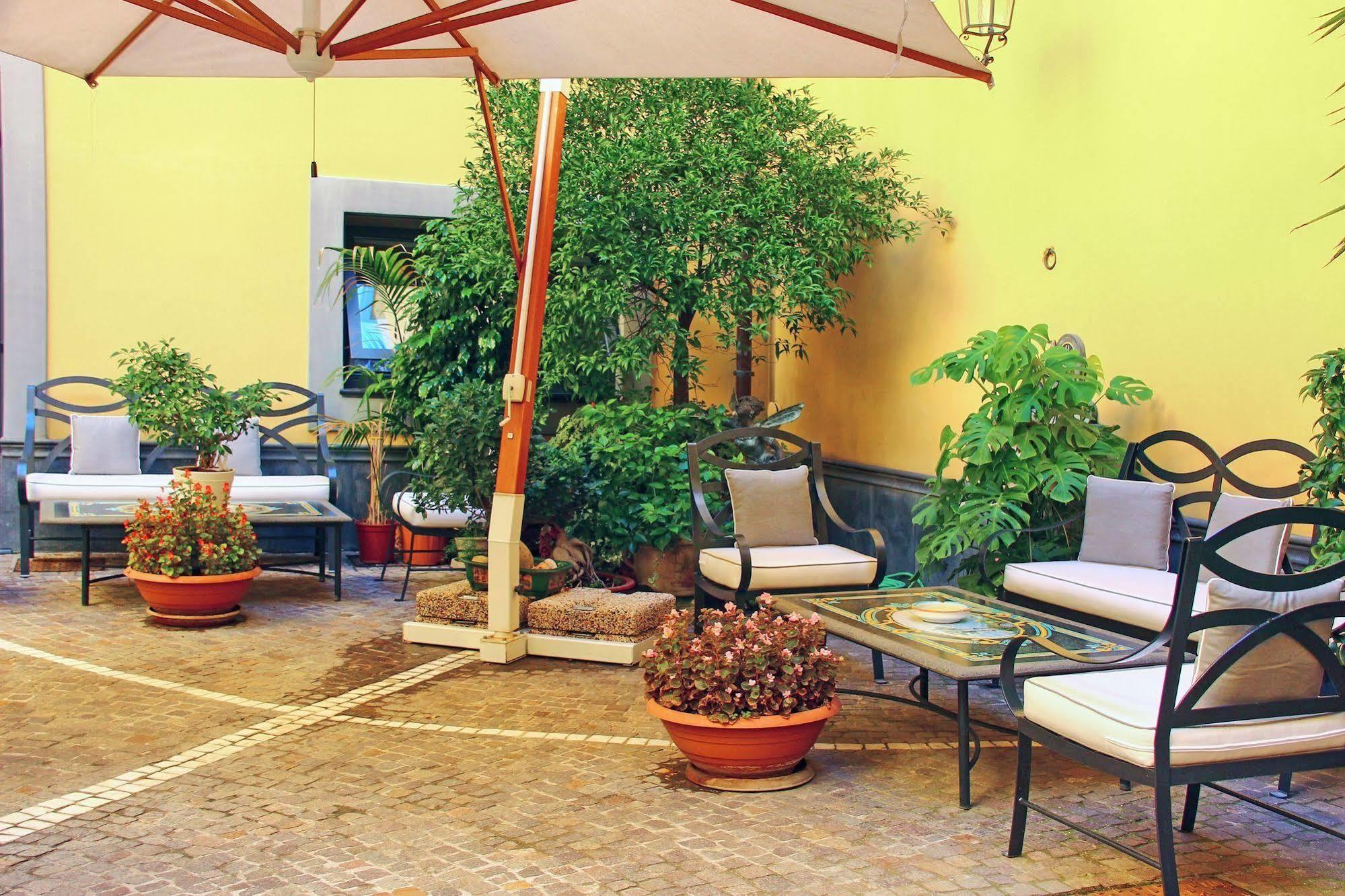 Le Cheminee Business Hotel Napoli Eksteriør billede