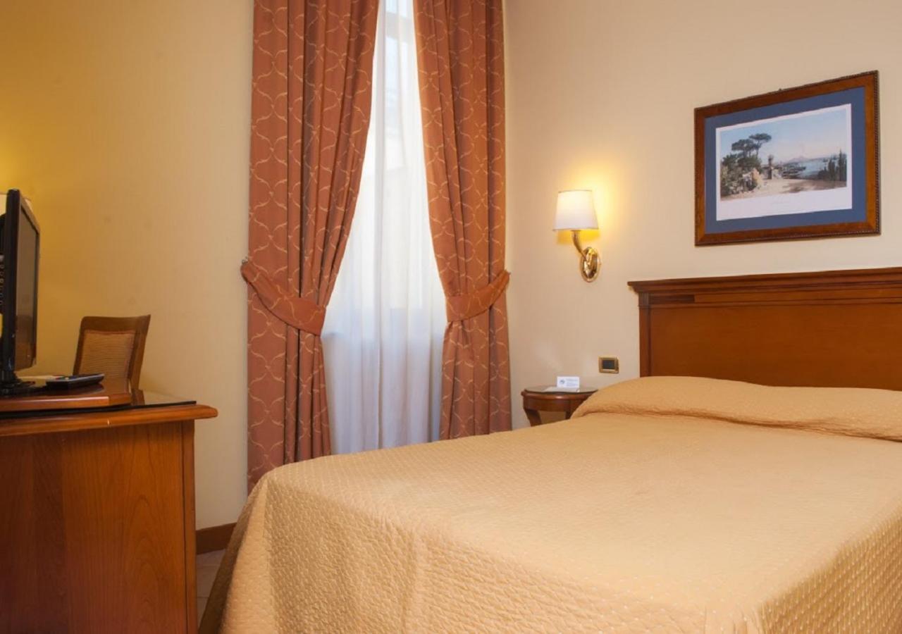 Le Cheminee Business Hotel Napoli Eksteriør billede